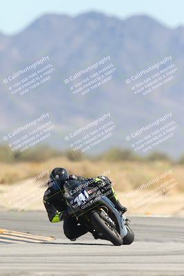 media/Oct-05-2025-CVMA (Sun) [[beeef4f201]]/Race 9-The Shootout/